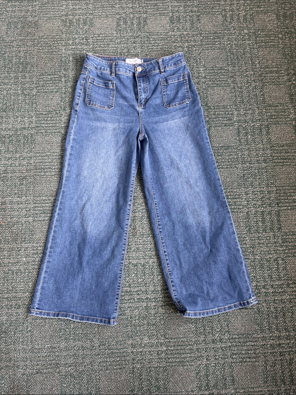 Women’s Wide Leg Jeans
